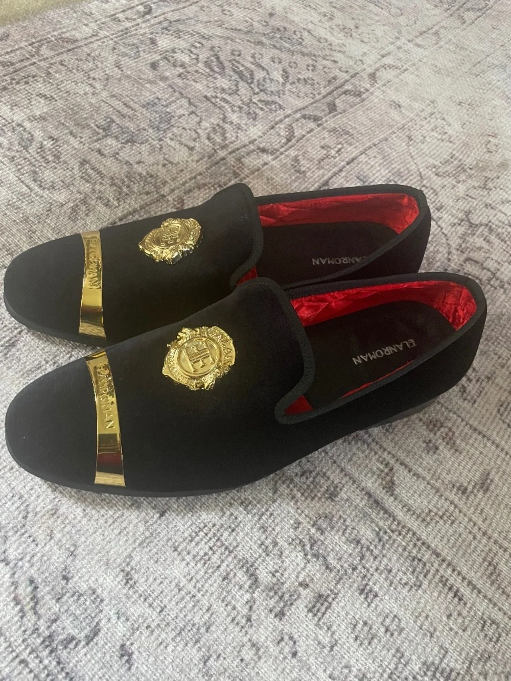 Elanroman Men’s Black Velvet  Gold Crest Luxury Dress Shoes size EU 44/US 11